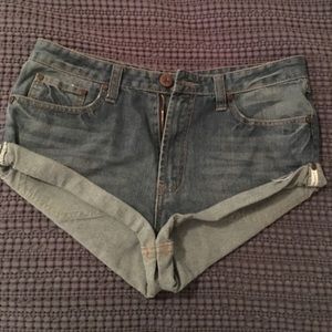 NWOT One Teaspoon Vintage Bandits